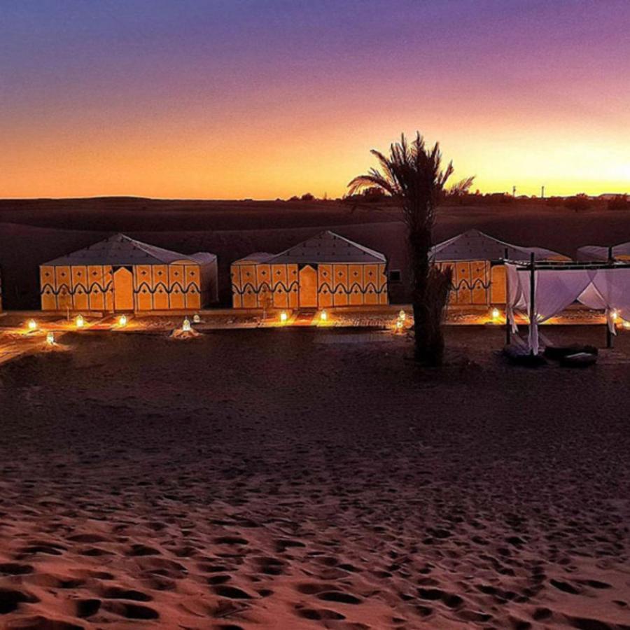 Отель Royal Luxury Cafe Du Sud Мерзуга Экстерьер фото